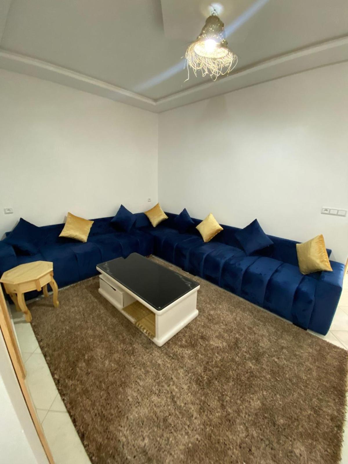 タガズー Tourma Houseホステル エクステリア 写真