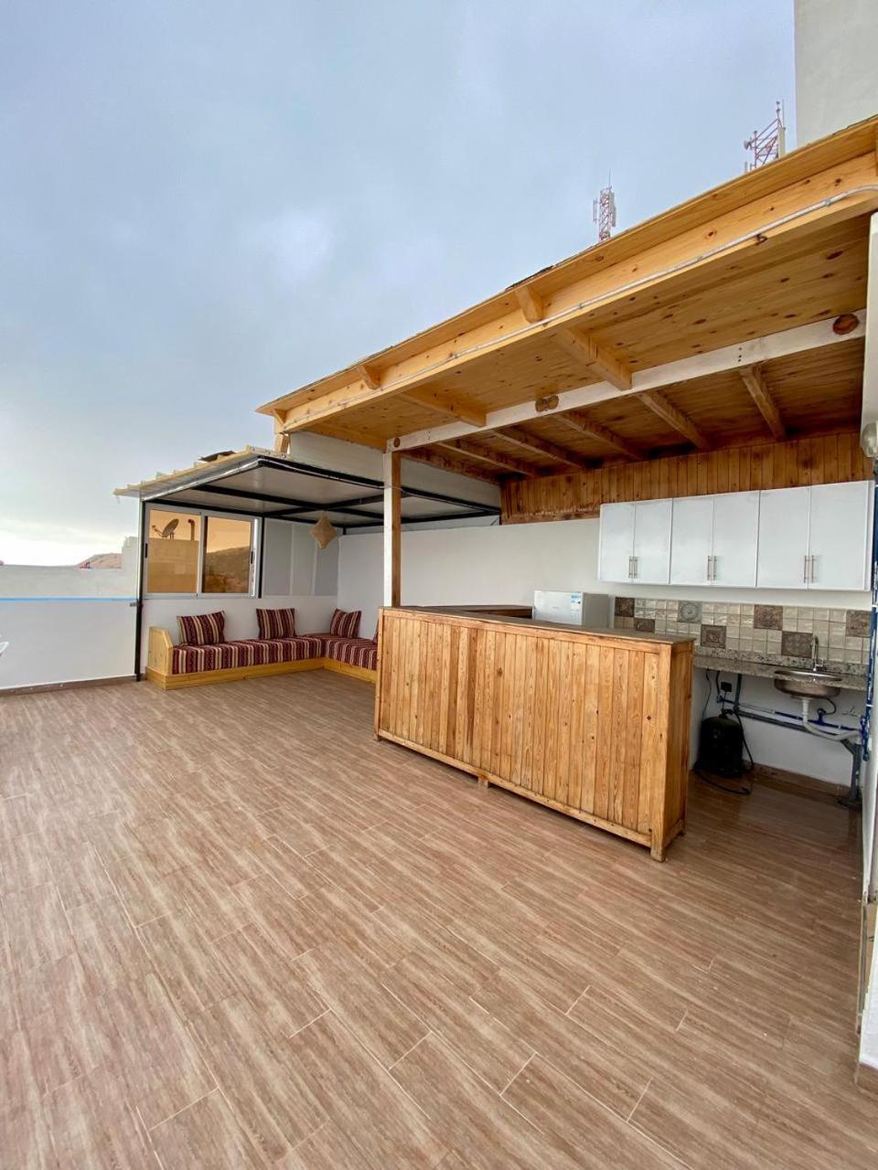 タガズー Tourma Houseホステル エクステリア 写真